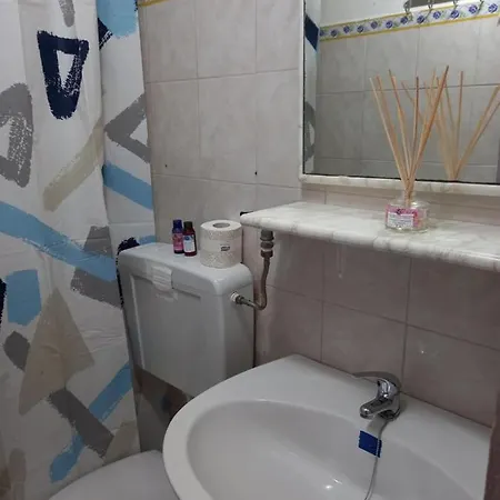 Apartment White *